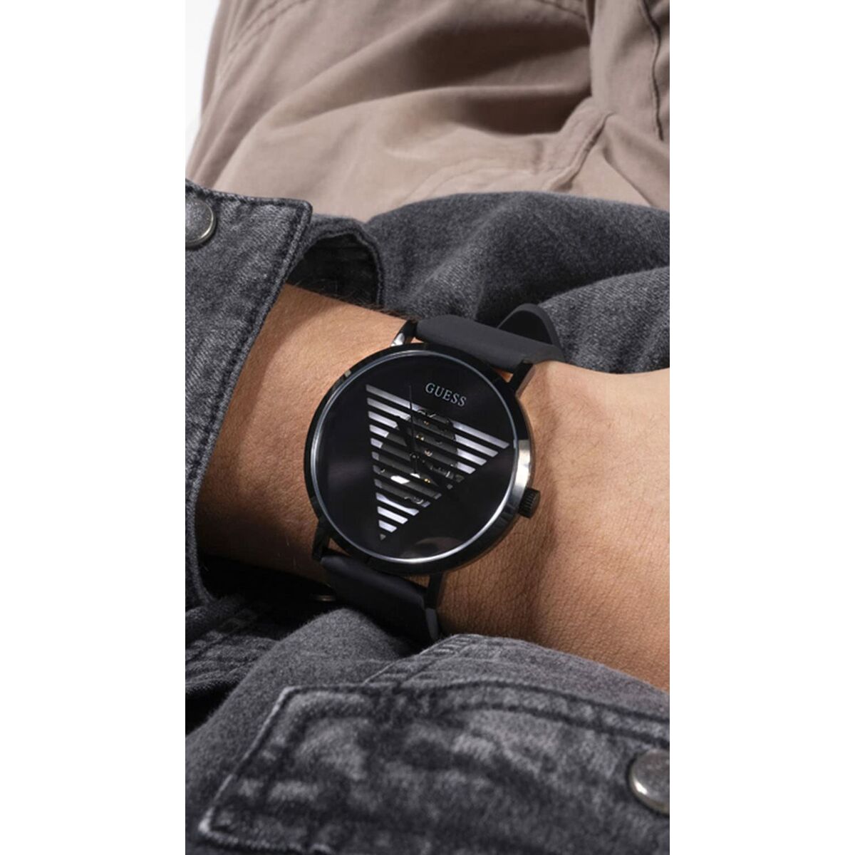 V4HFBF2FEBE3A15E7B0DE58FD419340EB0CR7302937P9