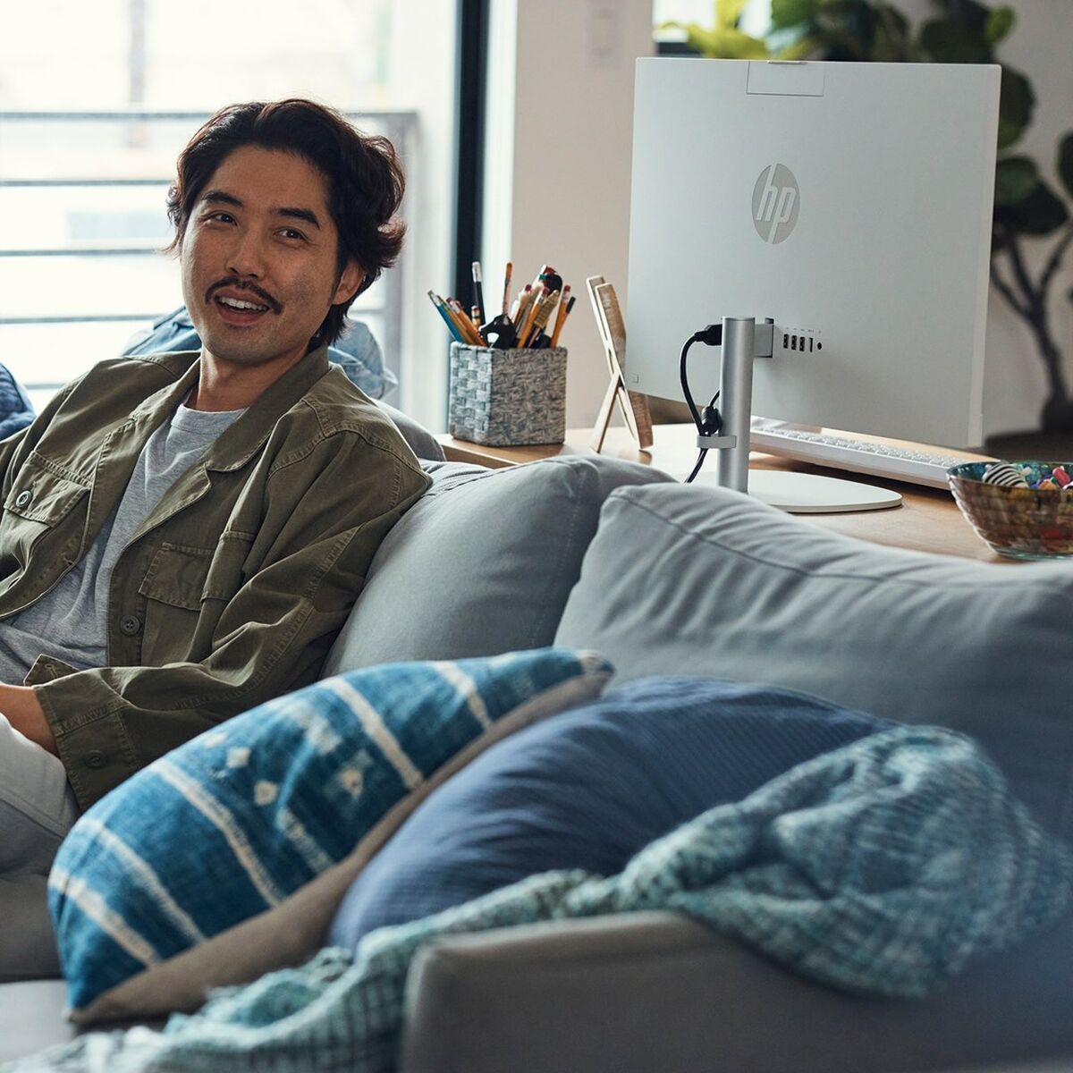 V5HDD59900B4464AC51A1B53D762167210FR6648160P10