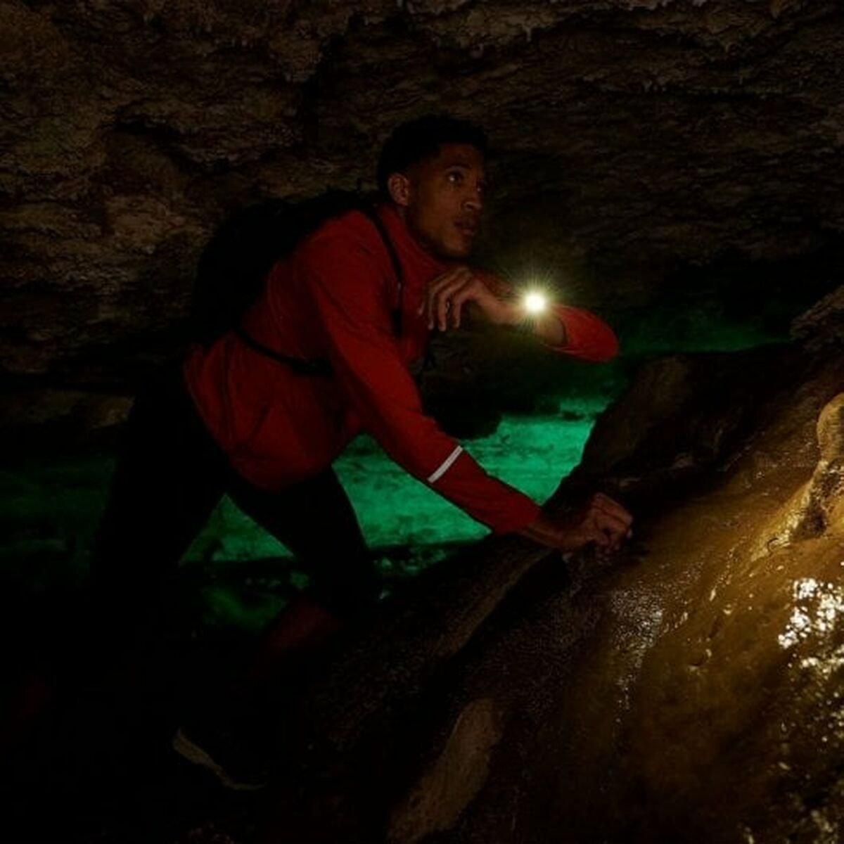 V4HA24D9BE16365DDD92F0A3AF440BA70FCR6734627P3