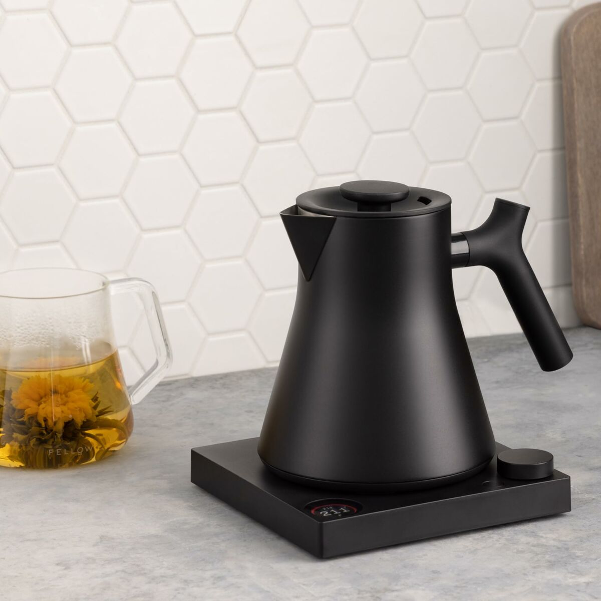 V4H19B705474D41B164D6768983AAF06711R6870867P3