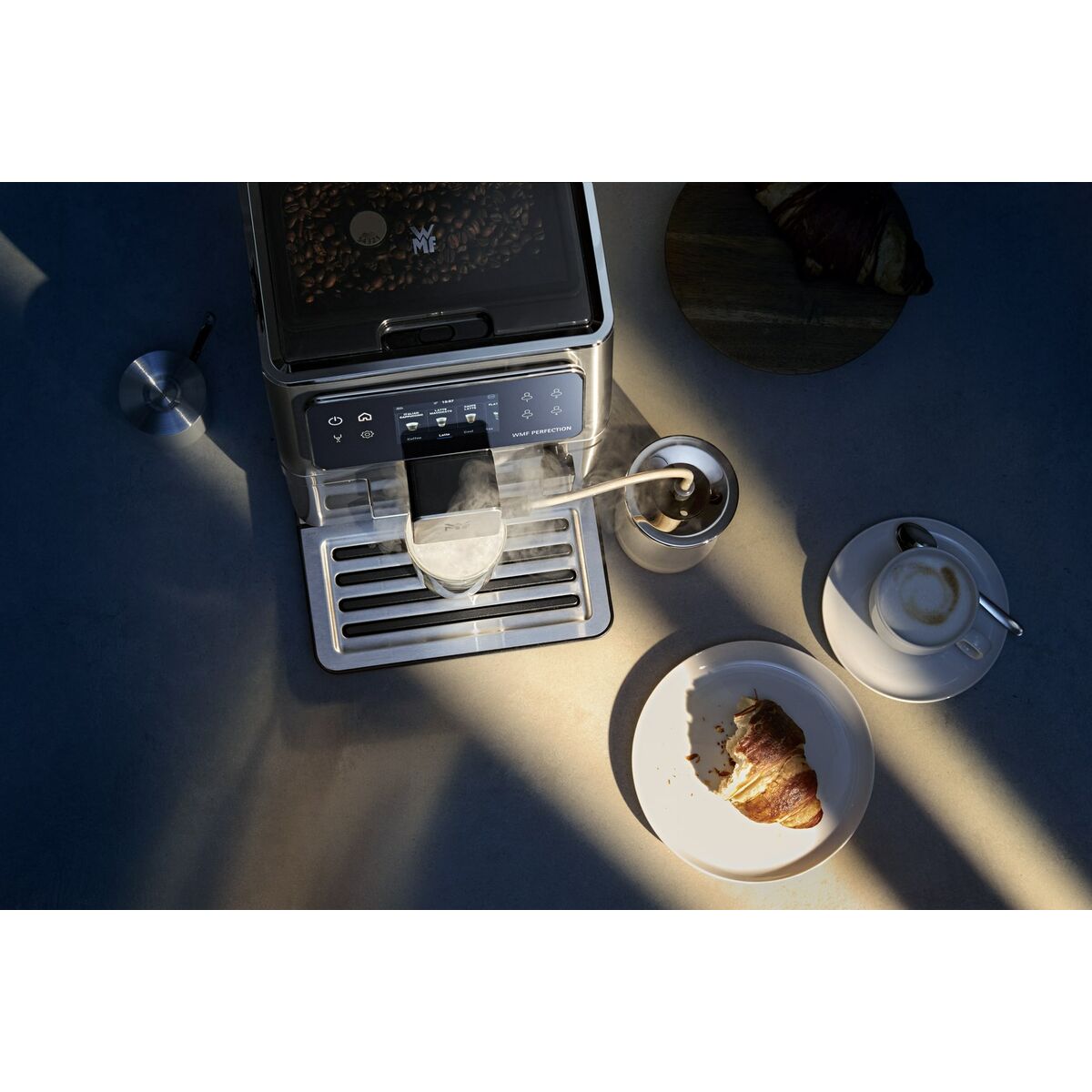 V3HE717CA0F0F0D893A0269DC72B6E17E4FR5649245P8