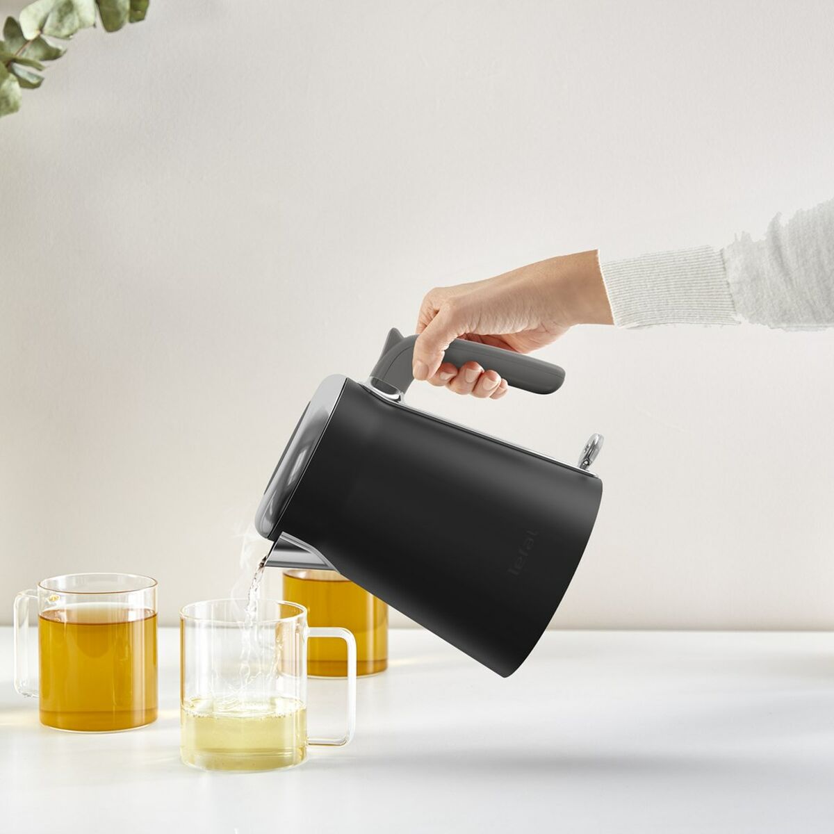 V2HD5C938686380576EE3765326B655C124R6835784P5