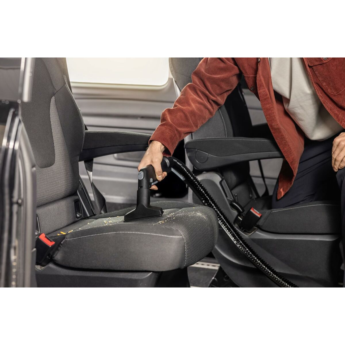 V4HE23DC60AED3F351E186D42C24A520D01R6993541P3