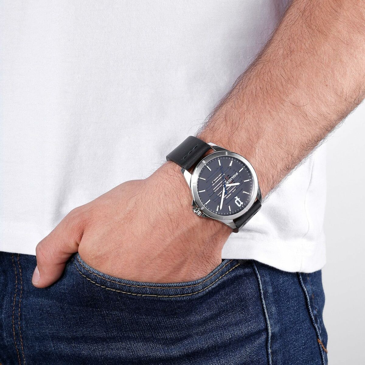 V8H5F5DAEA8C8B370A08B16D5BACDB64853R5594340P5