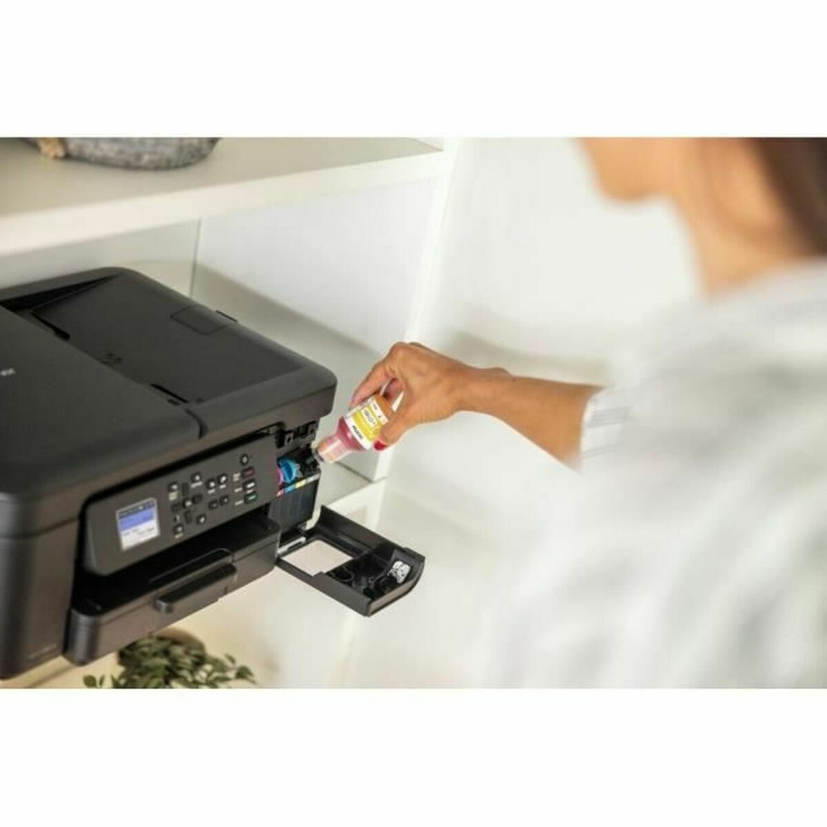 V4HEE4031496821A4EC3B1404A54962C004R6493855P3