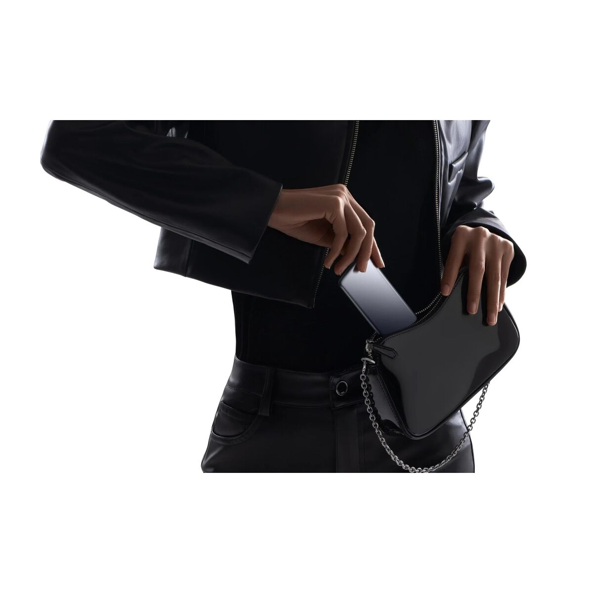 V3H02EB96D6AAF7AC89E38EF27A4B61365AR7410699P10