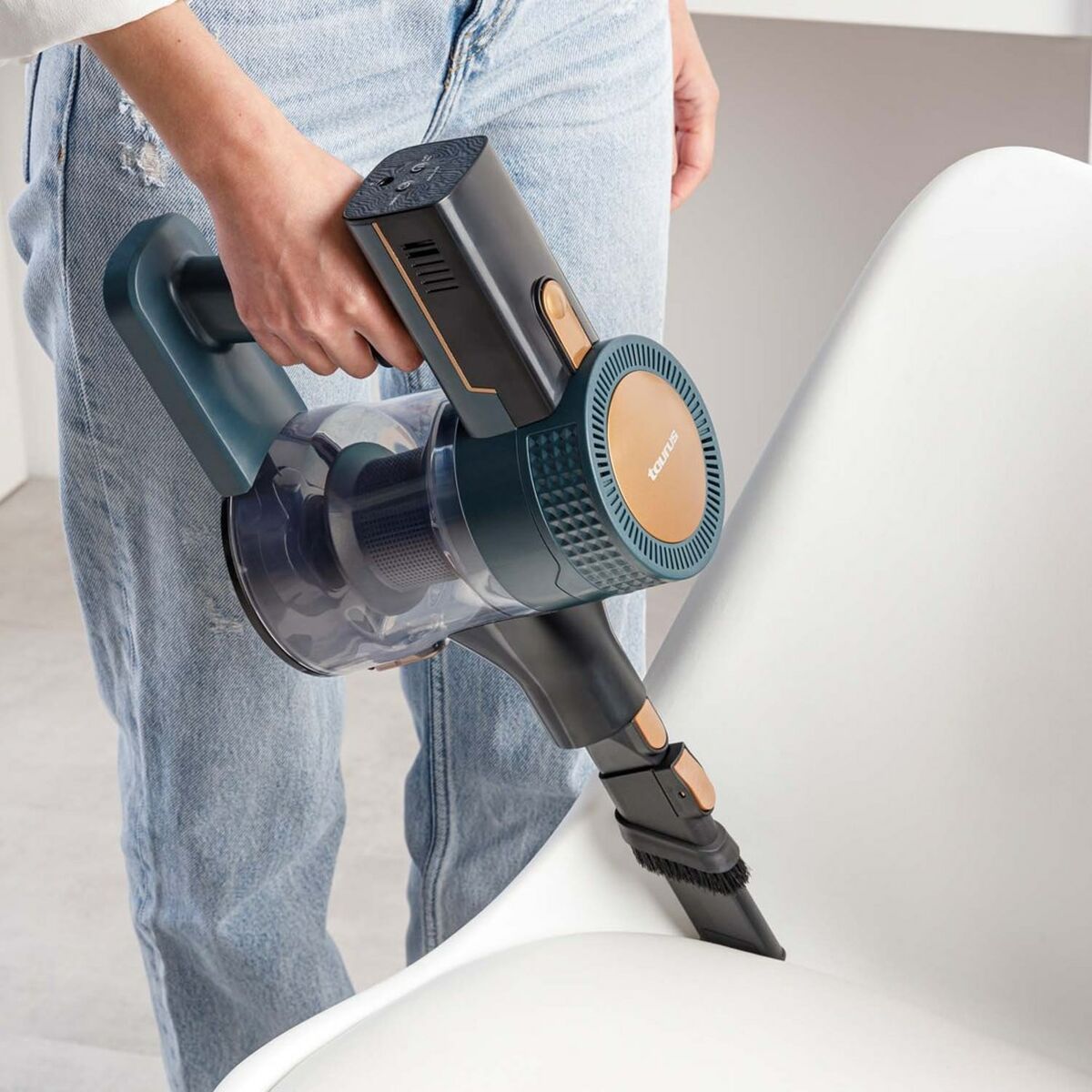 V3H37AAD543AC6B6A65F09827D80CD0F65CR5832683P9