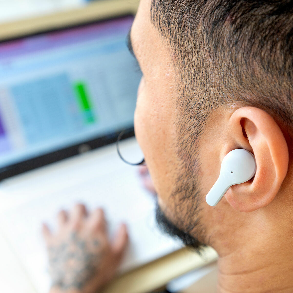 V9HCC6E1C76A8682351A60BDD59637B61AER5279341P10