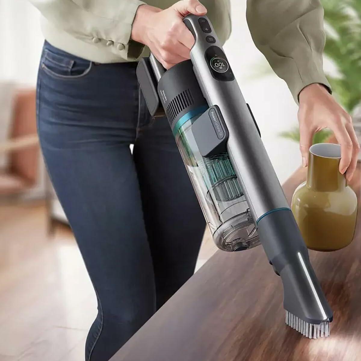 V5H5E211F6246812D9F63D3E404FF1A6C4DR7600837P10