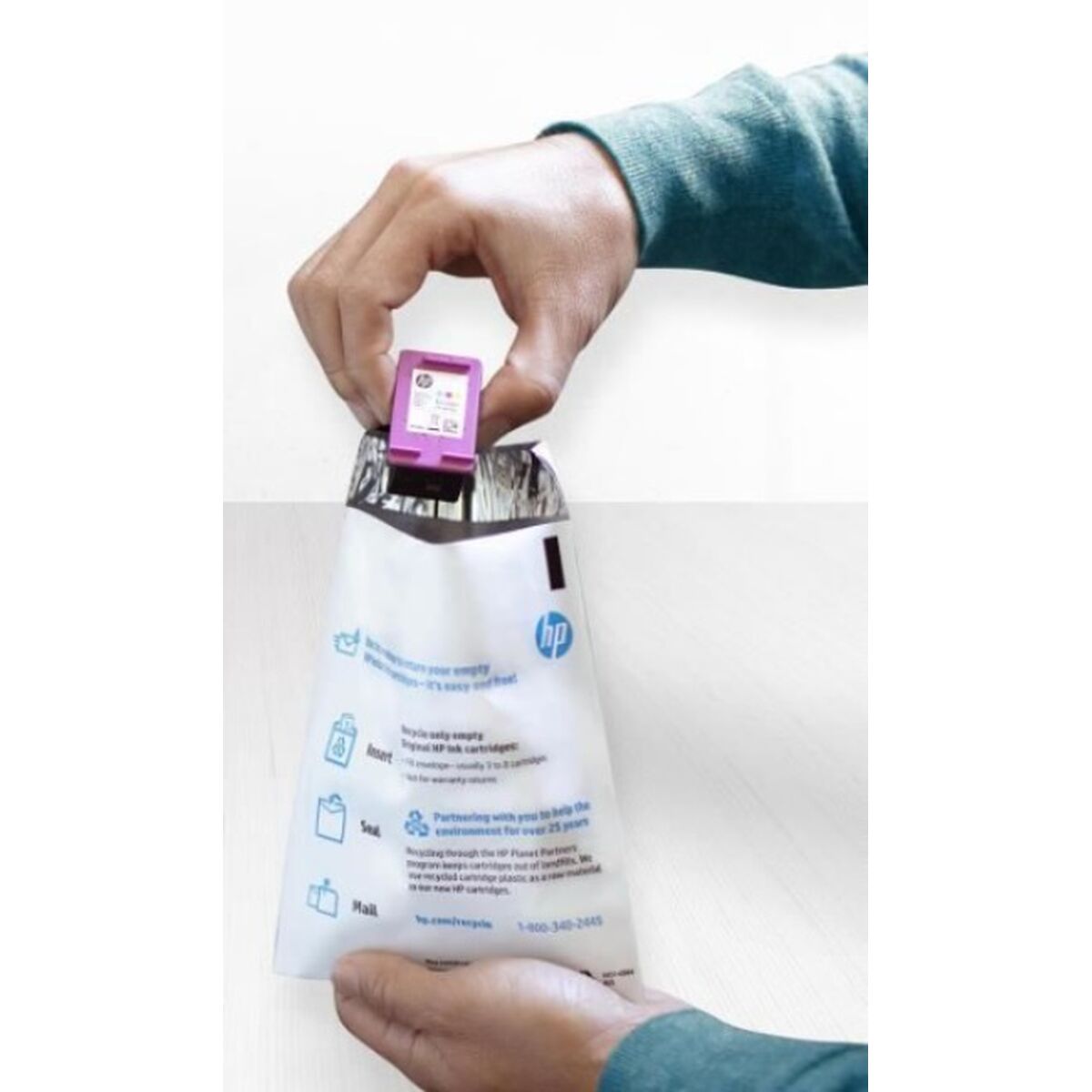 V6HF72BB9CB83D8A751F92D2F6A4964EBC3R4661647P2